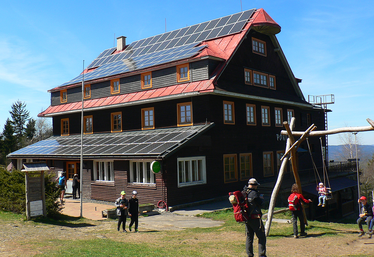 od-vahu-na-portas-–-zombie-party-v-javornikoch